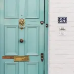 מה זה period features ולמה זה משפיע על המחיר